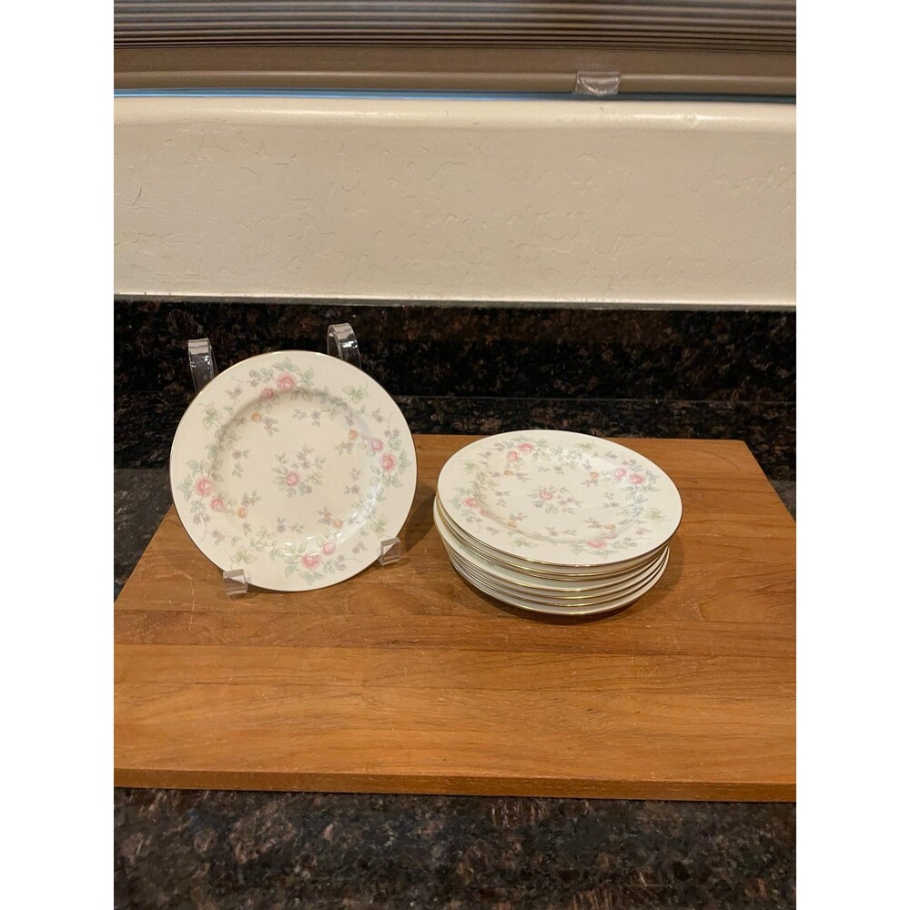 8 Pfaltzgraff Rosemont bread and butter Plates 6.5 inches